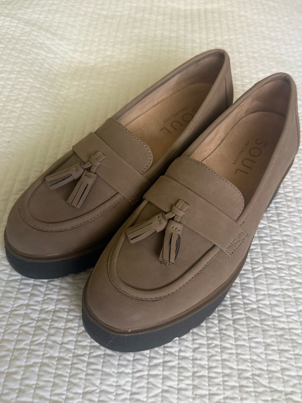 SOUL Naturalizer Brown Tassel Loafers- 8 WIDE
